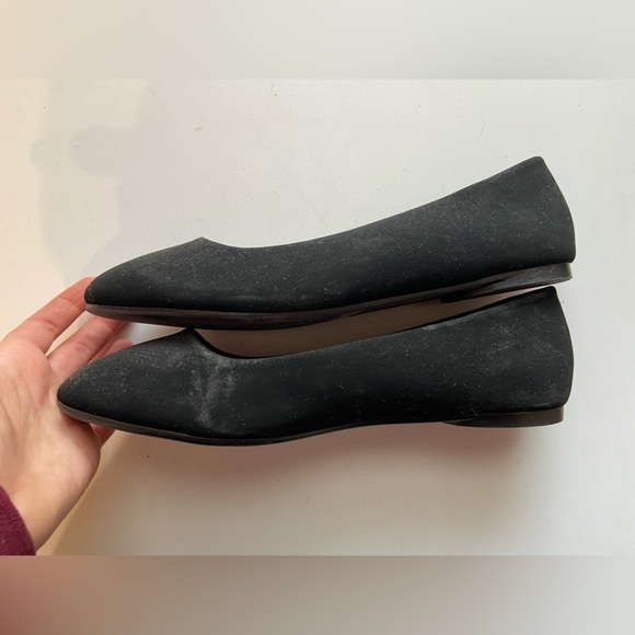 Dream Pairs Black Flats - Size 9 - Picture 6 of 7